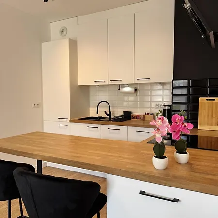 Red Park Apartment